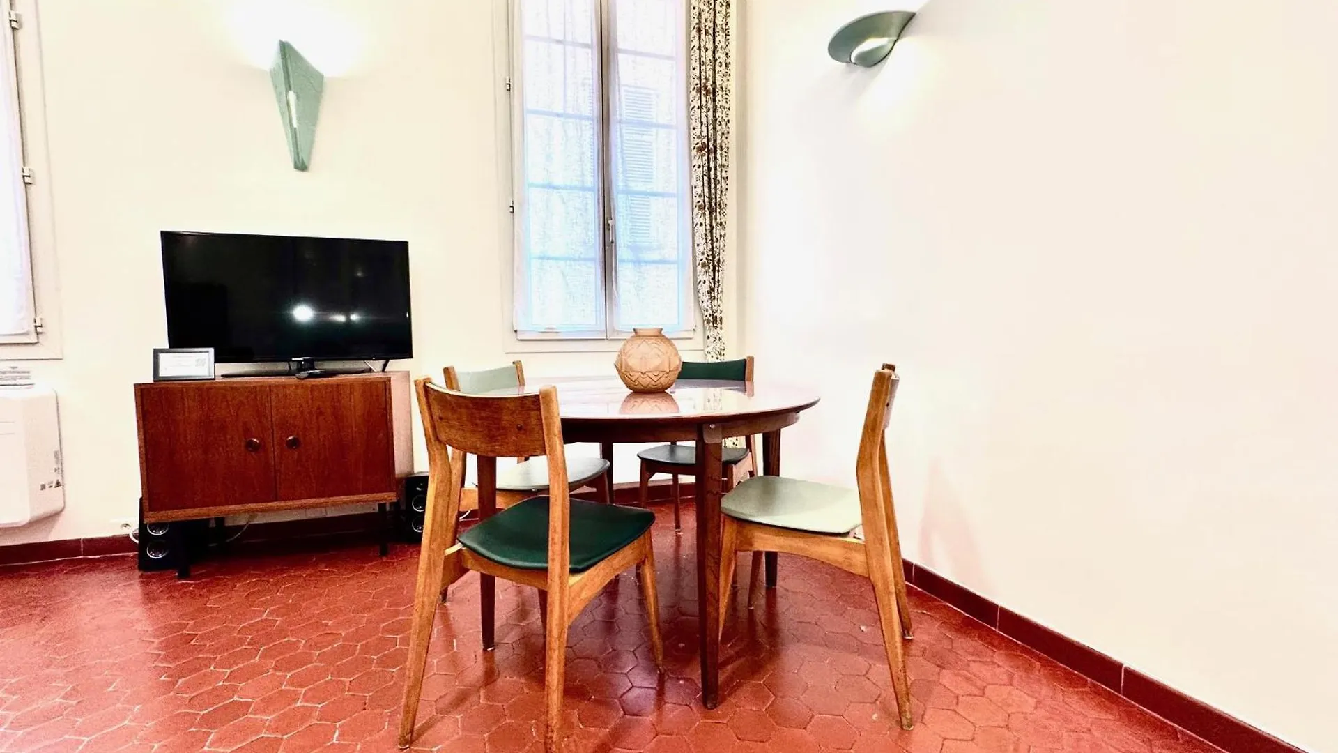 B Ot Maison Barillerie - Old Town - Promenade Des Nice 0*,  France